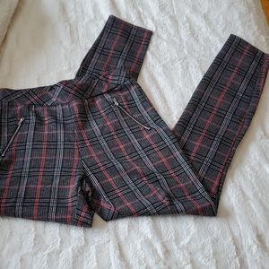 Joe B black and red Plaid pants